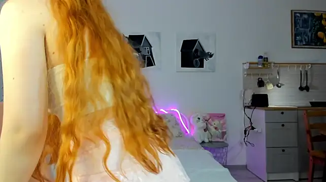 Evie_Tomioka