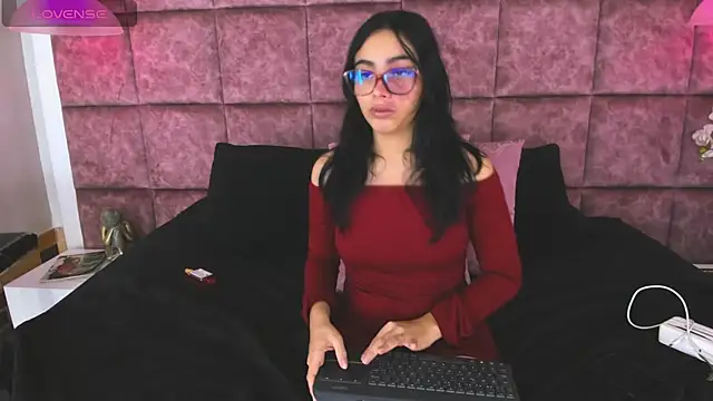 Megan08_