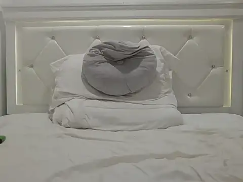 exotico2505 live sex cam