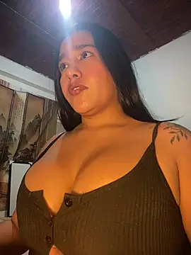 mis-violetha live cam on StripChat