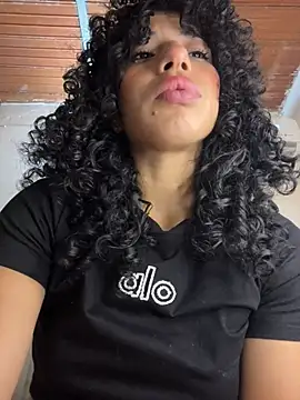 Miily_0 live sex cam