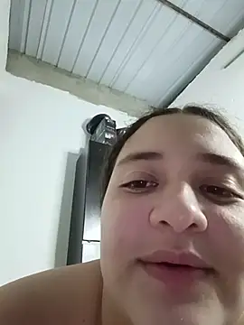 liancy (Ask my age) - Finger ass in four + spanking