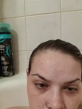 Randomness440 live cam on StripChat