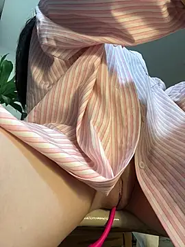 secretly_masturbating webcam
