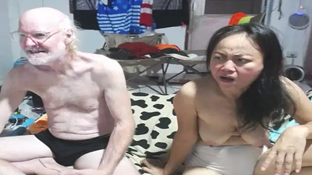 1CuteAndSexy69 webcam