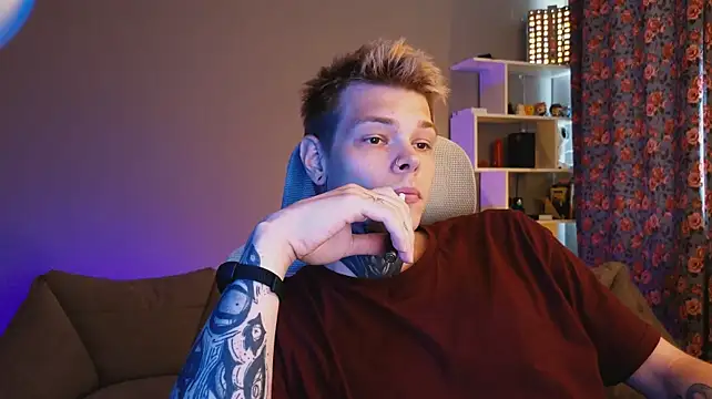 DENIS_HERE