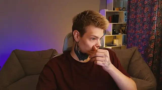 DENIS_HERE