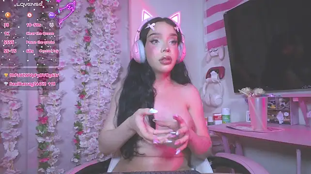 Urly - Trans webcam sex chat