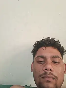 ProperCoach18 live cam on StripChat