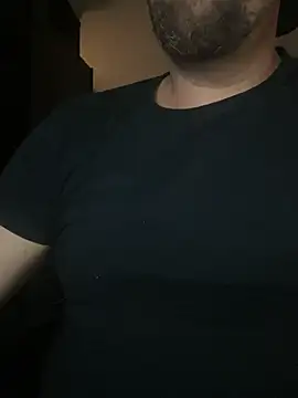 madmiki live cam on StripChat