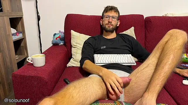 SoloUno0 live cam on StripChat