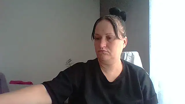 _squirty_cum_lady_ live cam on StripChat