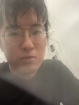 MUIMUICHAN27 live cam on StripChat