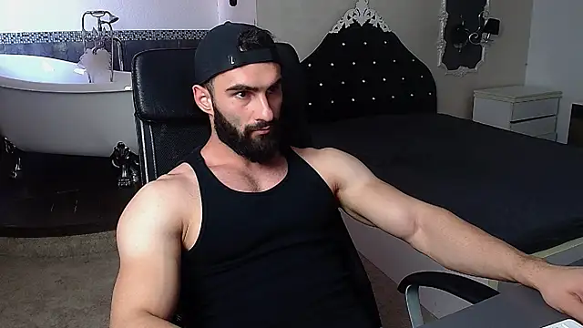 MicahLane live cam on StripChat