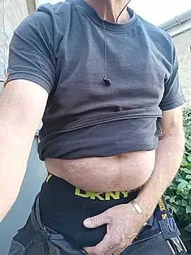 hamstercom3333 (Ask my age) - Cock out