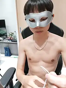 mochi8802 (M young) - 點點愛心
