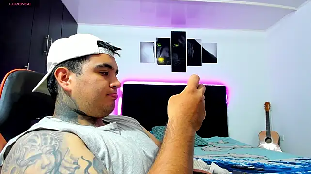 thiago__cp01 live cam on StripChat