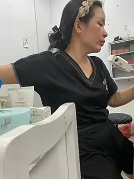 Ivy_Trix2