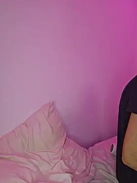 LeoyNicky98 live sex cam
