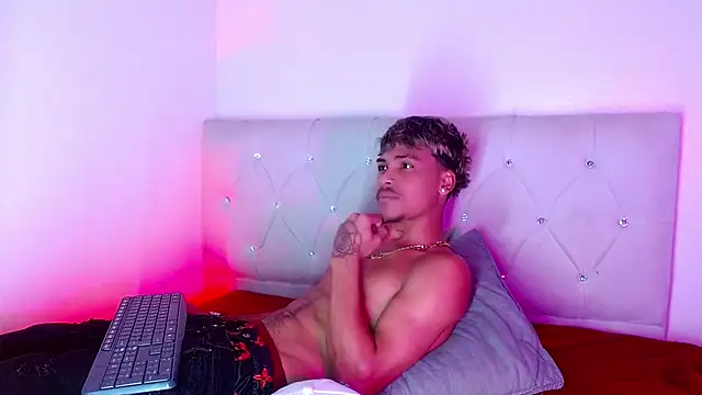 Angel_foxc13