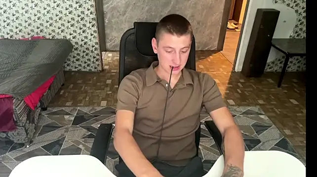 Keksik_ live cam on StripChat