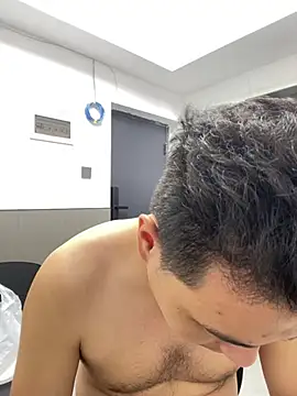 syt_bingbing (M young) - 就想赚500tk