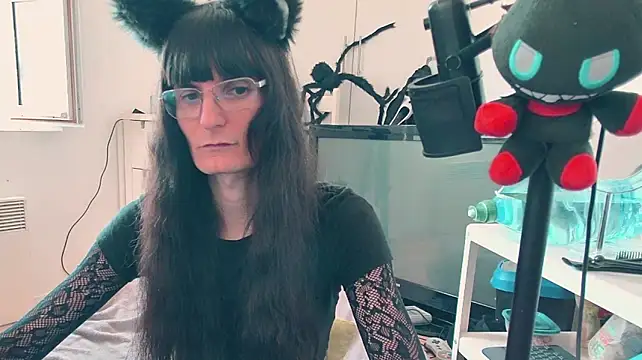 CeriseLapine webcam
