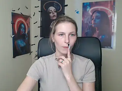 StrangerGi webcam