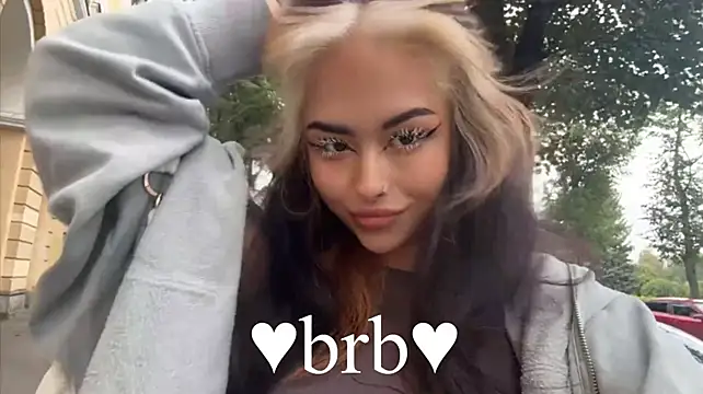 baby__kim webcam