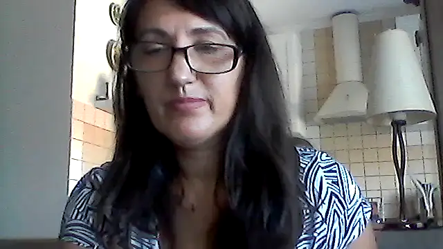 Elena48324 webcam