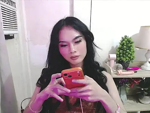 devine_goddess webcam