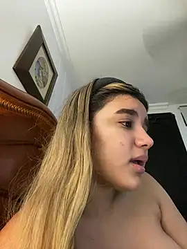 angelicavam webcam