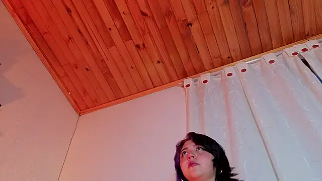 Blueberry_gothic webcam