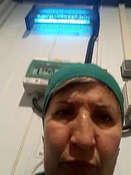 BellaBlum777 webcam