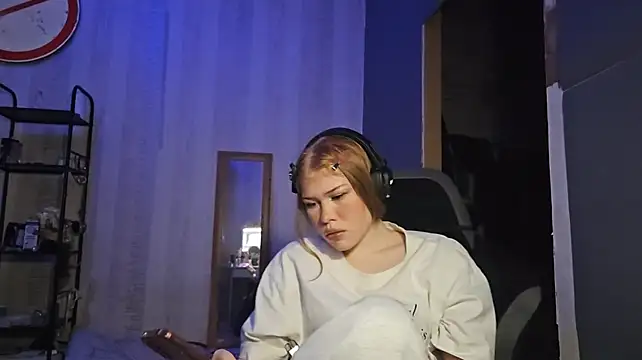 GinnySplitt webcam