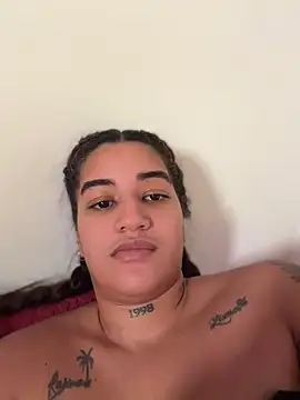Little_Gaby_ live cam on StripChat