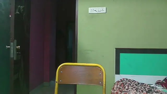 sexy_roma live cam on StripChat
