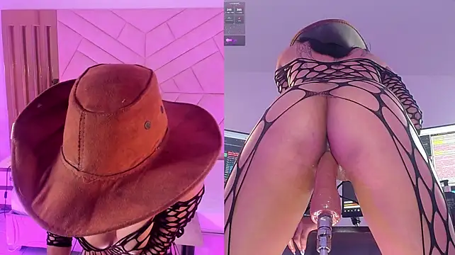 DollyMae_ webcam