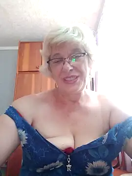 52MiaLove02 webcam