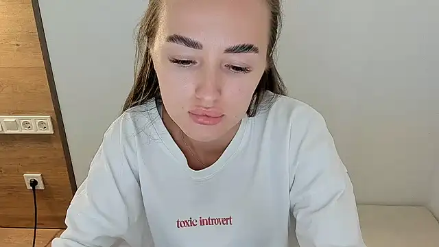 MiaMoll77 webcam