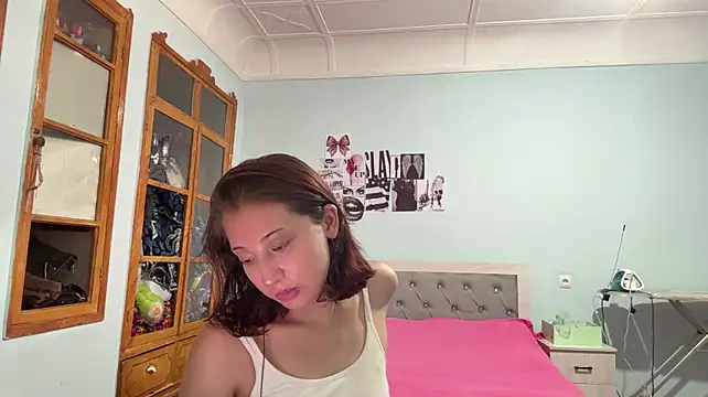 TeresitaCocanougher webcam