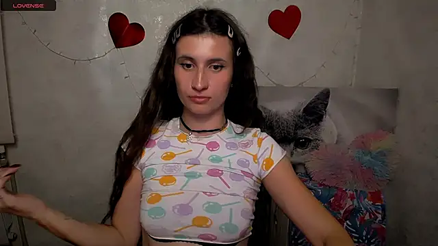 MaryEm976 webcam