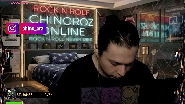 chino_roz webcam