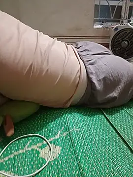 Lyna_sexy24