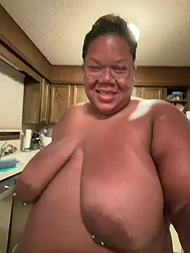 InterRacialFacial7296 webcam