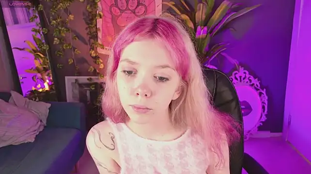 Poison_flowers webcam
