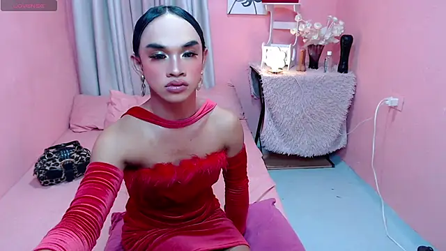 VivienneLuxe webcam