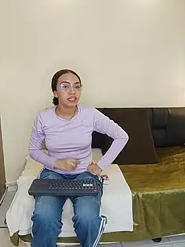 ritzabeth_daniel webcam