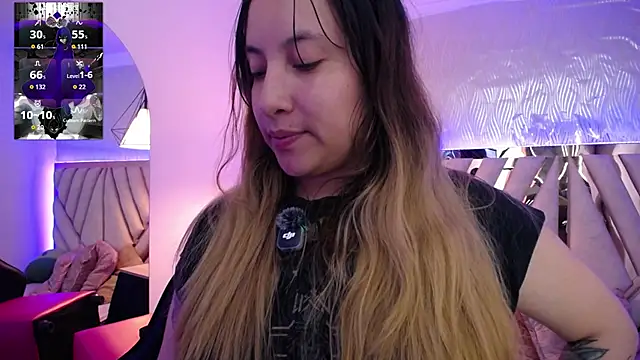 NyxAndria_1 webcam