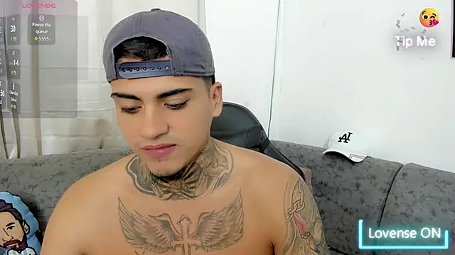 sweetlatinoboy webcam
